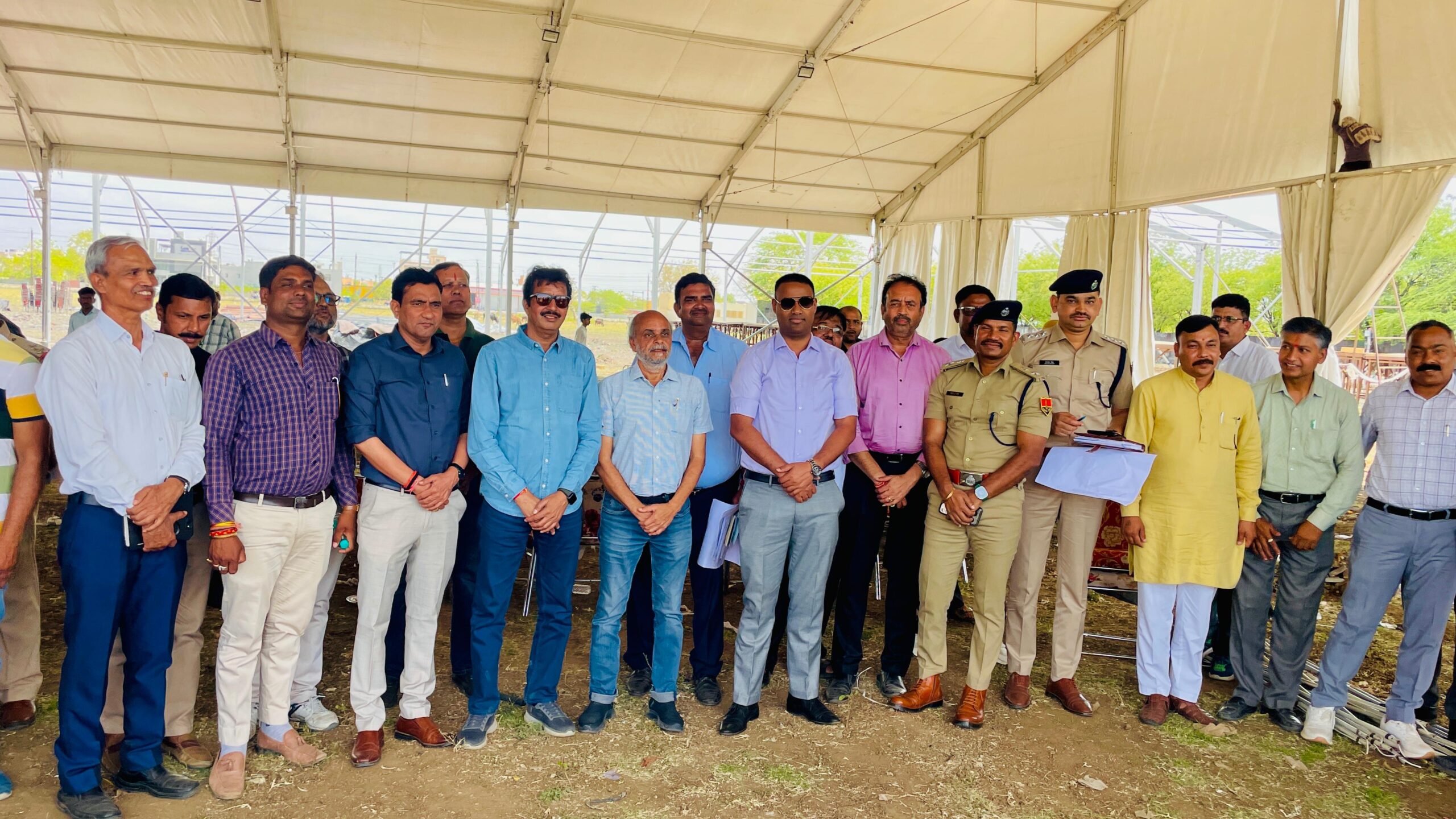 शिव महापुराण कथा से पूर्व मेडिसिटी ग्राउण्ड में&hellip;